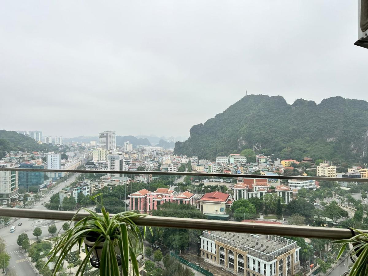 Căn hộ Mon Sapphire * View Sea And Poem Mountain *